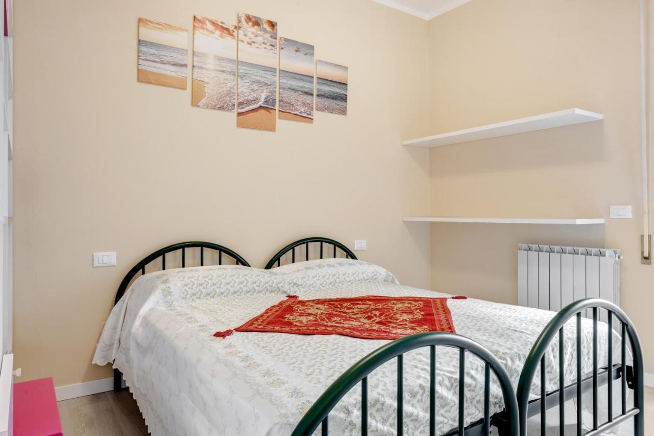 Luni Mare Bright Terrace Flat With Parking Appartement Marinella di Sarzana Buitenkant foto